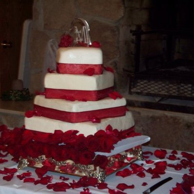 White 4 Tier - Red Ribbon - Rose Pedal Cake