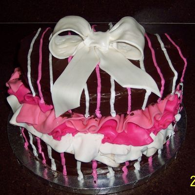 Hat Box Cake