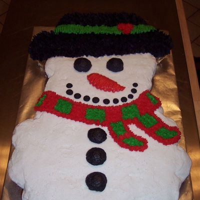 Snowman Cupcake Cake