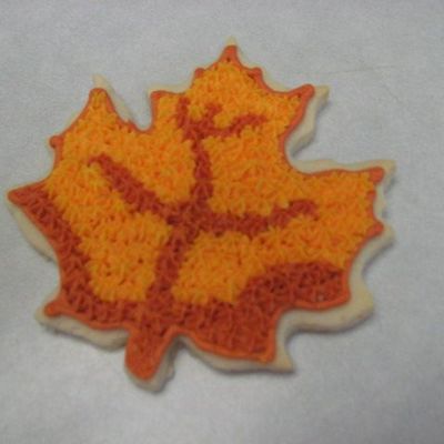 Maple Leaf Cookie