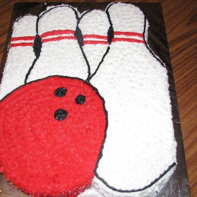 Bowling Cake