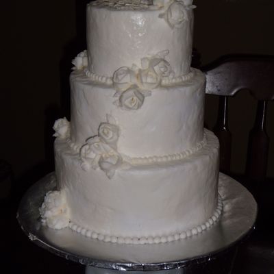 Butter Cream Rose Cascade