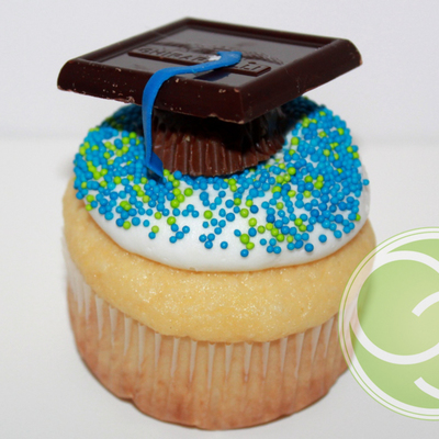 Grade School Graduation Cupcake