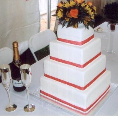 My Sisters Wedding Cake