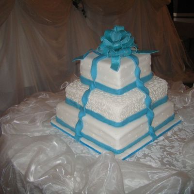 Cliff's Wedding Cake - August 24, 2008