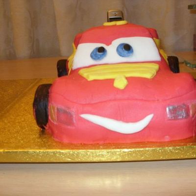Lightening Mcqueen Cars 2
