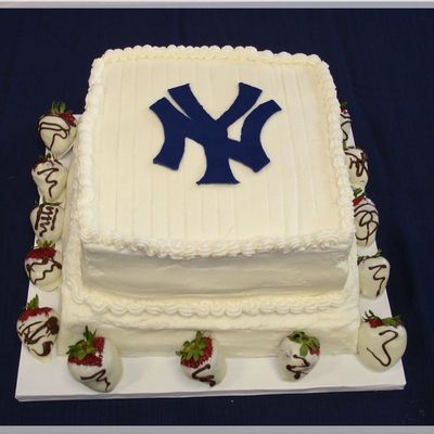 Ny Yankee Grooms Cake