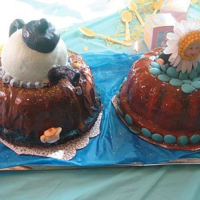 A Baby Is Brewing Shower Cake