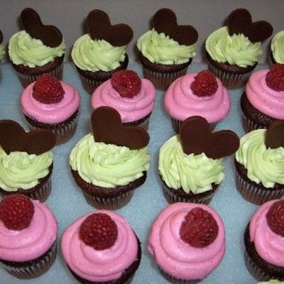 Pink And Green Cupcakes