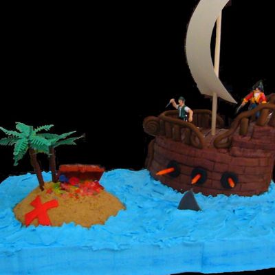 Pirate Ship Cake
