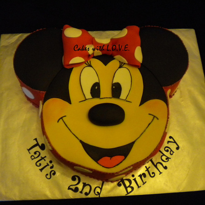 Minnie Mouse Cake