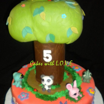 Littlest Pet Shop Cake