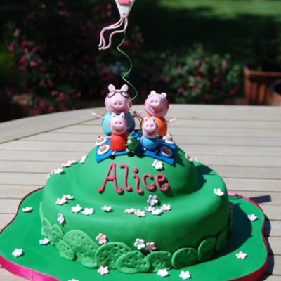 Peppa Pig Family Picnic