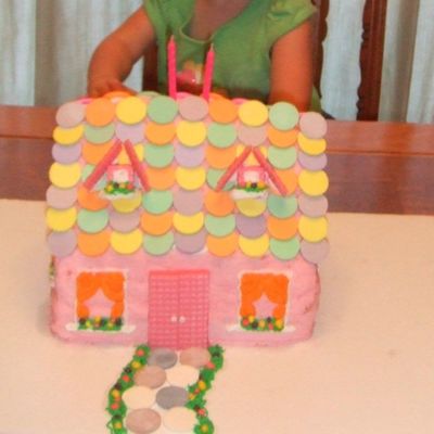 Dollhouse Cake