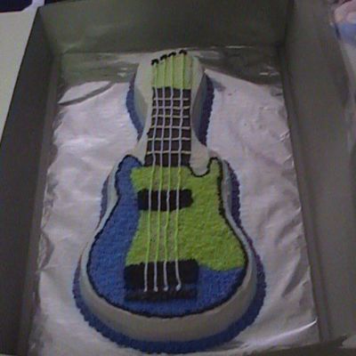 Guitar Cake