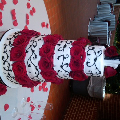 Black/white Wedding Cake