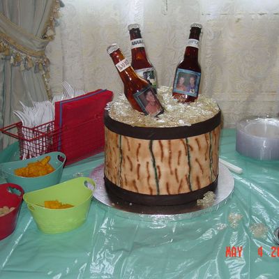 Uncle Lukey's Beer Bucket