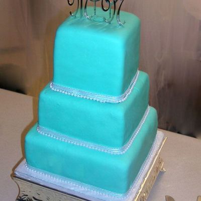 Square Pearl Wedding Cake
