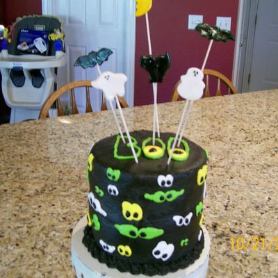 Halloween Eyes Cake