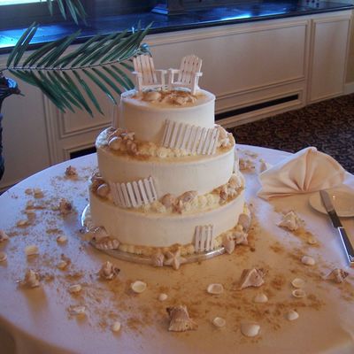 Beach Theme Wedding Cake