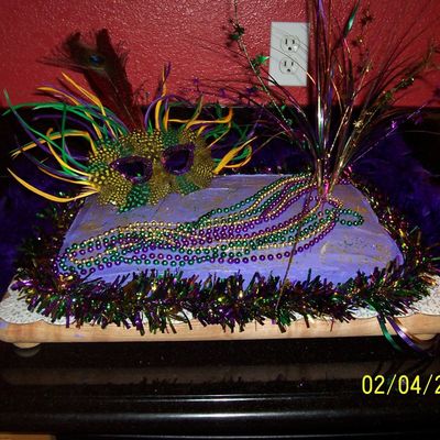 Mardi Gras Cake