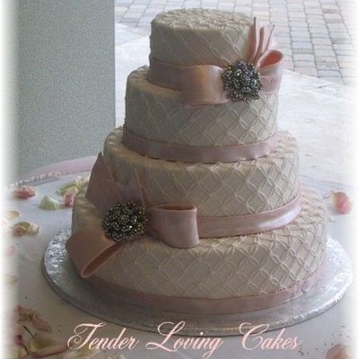 Brooches Cake