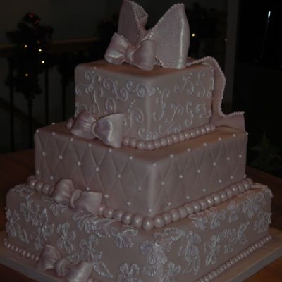 Square/bow Back View