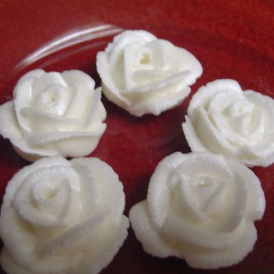My First Roses Made From Royal Icing
