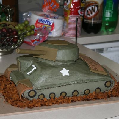 Army Tank Cake