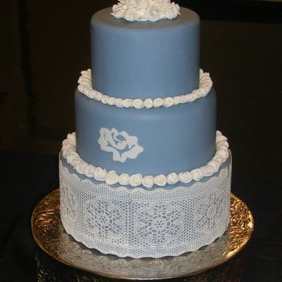 White Roses And Lace