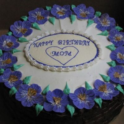 Pansies Cake