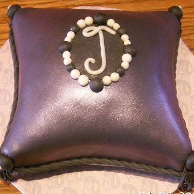 Pillow Cake