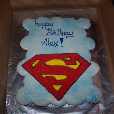 Superman Cupcakes