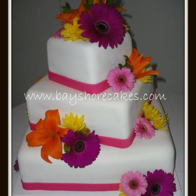 3 Tier Square Wedding Cake With Fresh Flowers
