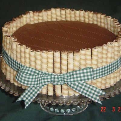 Pirouline Cake