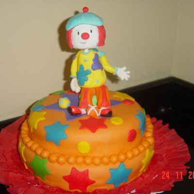 I Made This Cake For My Son S 3Rd Birthday It Was My First Time Modeling With Gumpaste