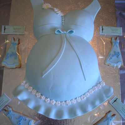 Pregnant Cake