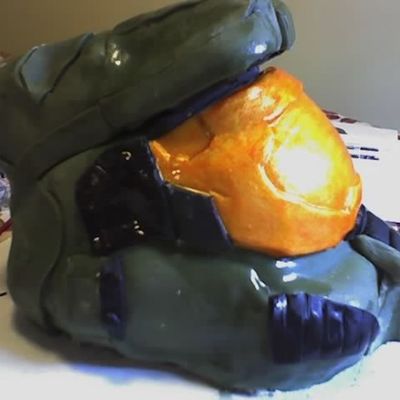 Halo 3 Helmet Cake