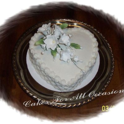 White Lily Cake
