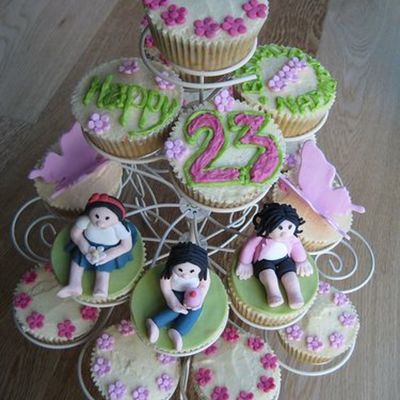 Chainana Cupcake Tower