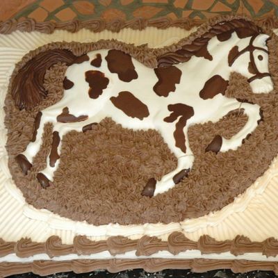 Horsey Cake
