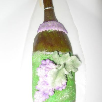 Fondant Wine Bottle