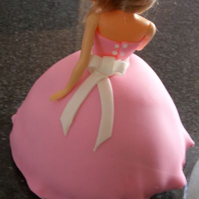 Doll Cake 2