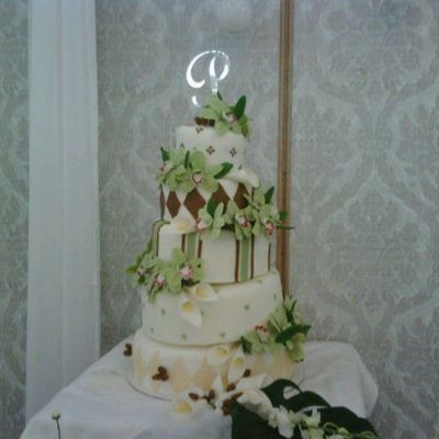 Brown And Sage Wedding