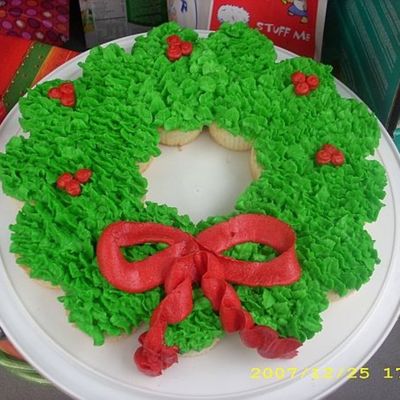Cupcake Christmas Wreath