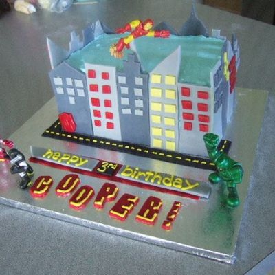 Iron Man Cake