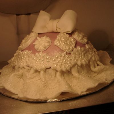 Hat Cake For Mom