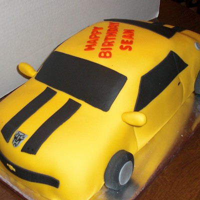 Bumblebee Car Cake