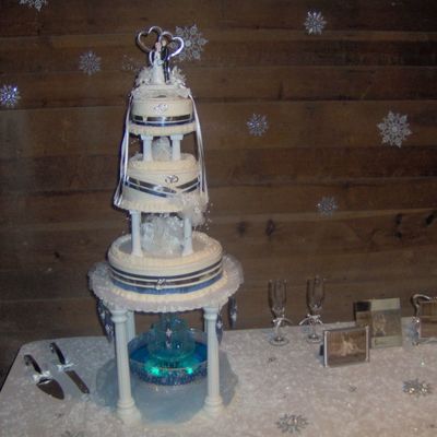 Winter Wedding Cake