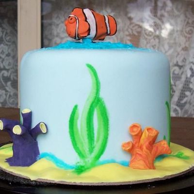 Aquarium Gift Cake